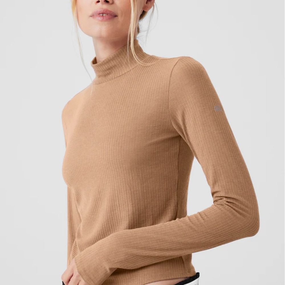 Alo Ribbed sea coast mock neck long sleeve - toasted almond